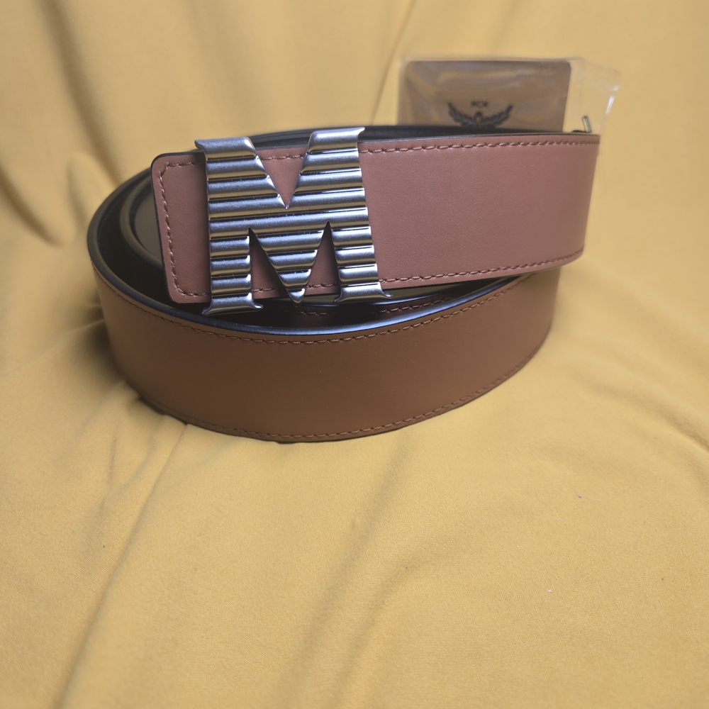 MCM Claus Fluted Reversible Belt - NWT
